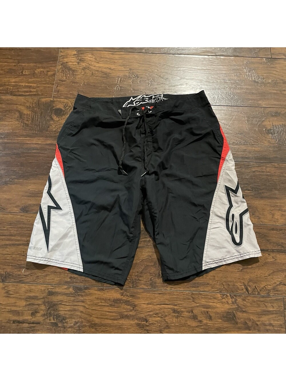 Y2K Alpinestars Men's 34 Board Shorts RARE With comb Drawstring Vintage Surf